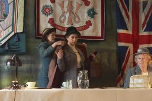 HOME FIRES EP1 16