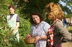 HOME FIRES EP1 24