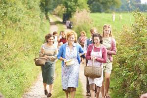 HOME FIRES EP1 33
