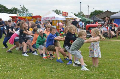 Tug-of-War-Stalls-DSC 0573