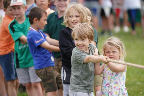Tug-of-War-Stalls-NJP02734