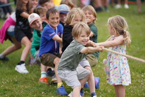 Tug-of-War-Stalls-NJP02746