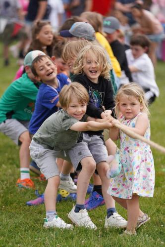 Tug-of-War-Stalls-NJP02772