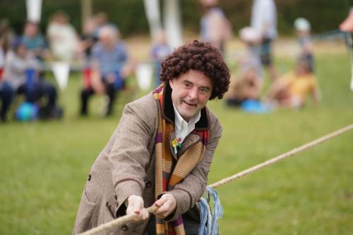 Tug-of-War-Stalls-NJP02803